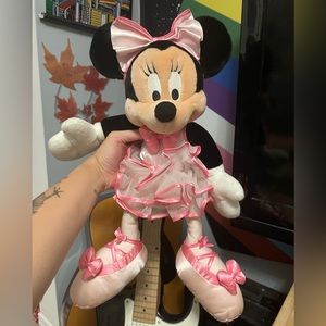 Official Walt Disney World 2007 Ballet Minnie Mouse Plush
